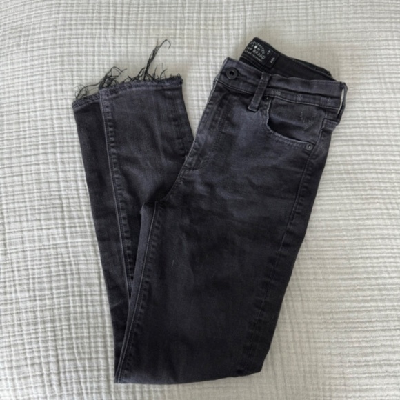 Lucky Brand Jeans | Bridgette Skinny Black Denim Distressed Jeans - Picture 2 of 6